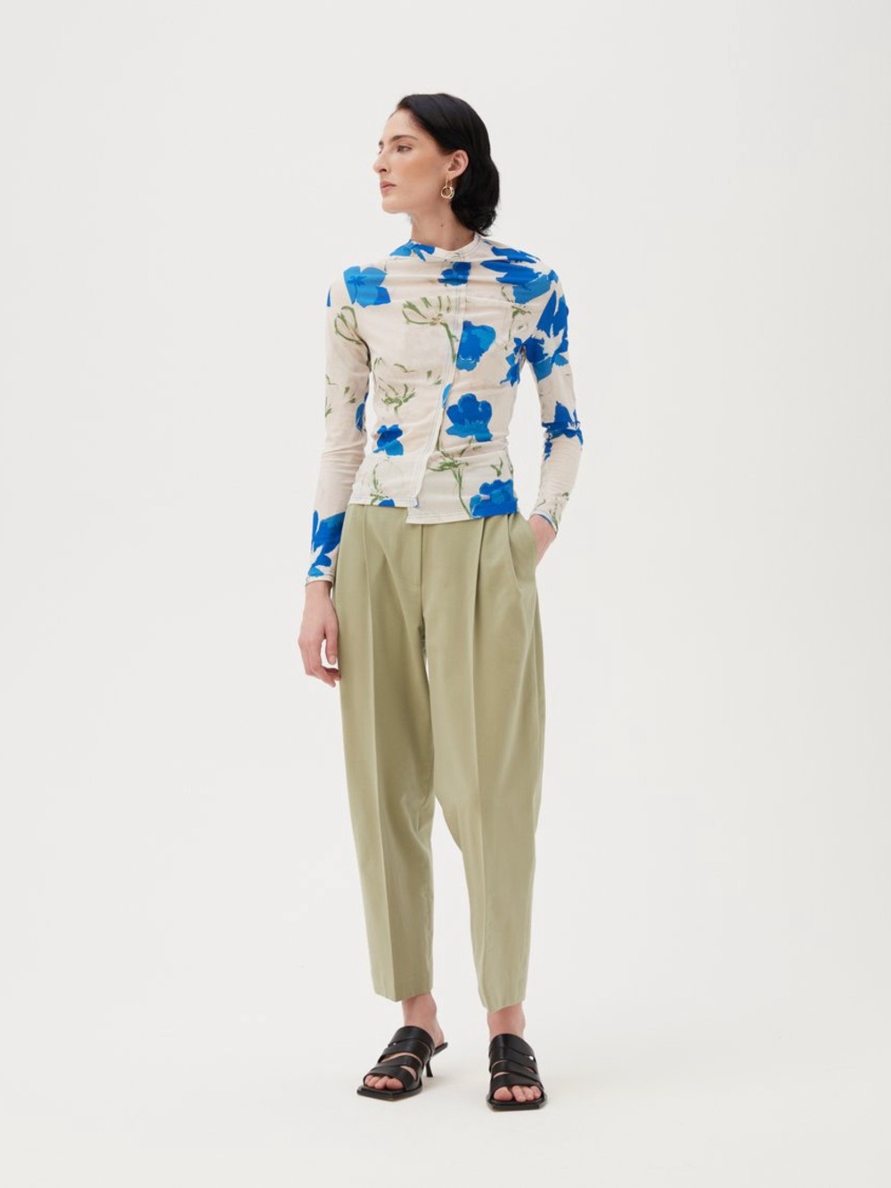 Rejina pyo blue floral asymmetrical alix top